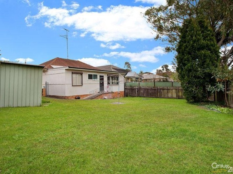 19 Orlando Crescent, Seven Hills NSW 2147