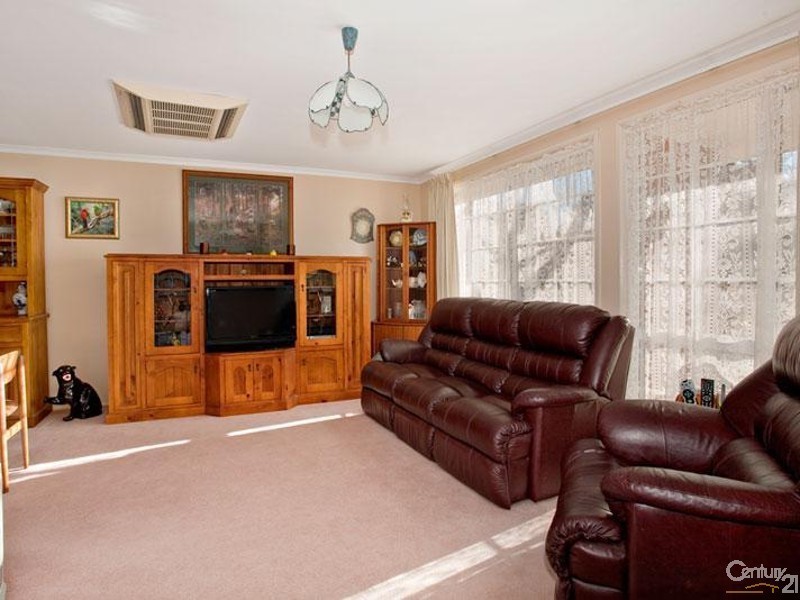 3 Sussex Place, Seven Hills NSW 2147