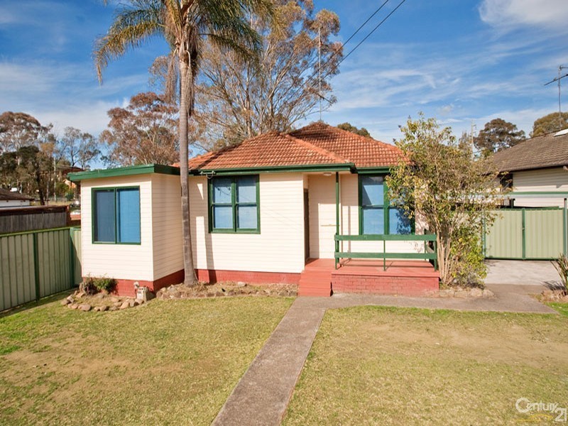 1 Pineleigh Road, Lalor Park NSW 2147