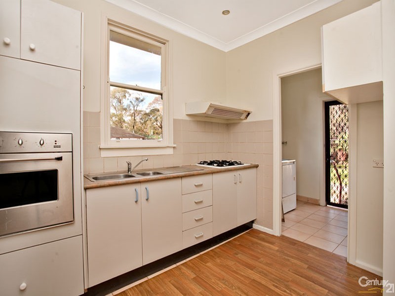 1 Pineleigh Road, Lalor Park NSW 2147