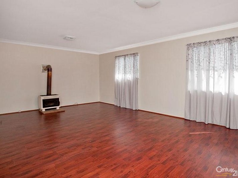 10 Sturt Street, Lalor Park NSW 2147