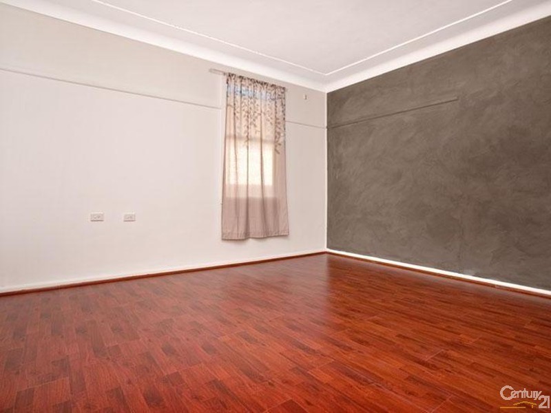 10 Sturt Street, Lalor Park NSW 2147