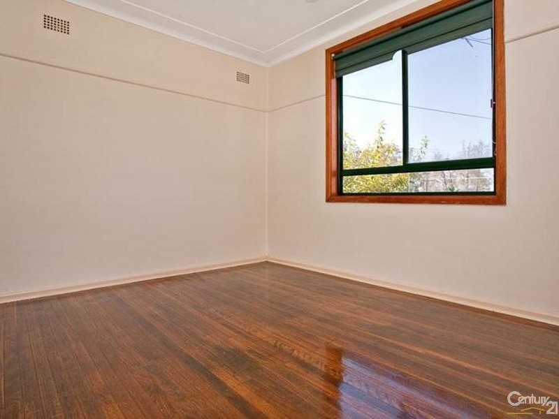 11 Ennis Place, Lalor Park NSW 2147