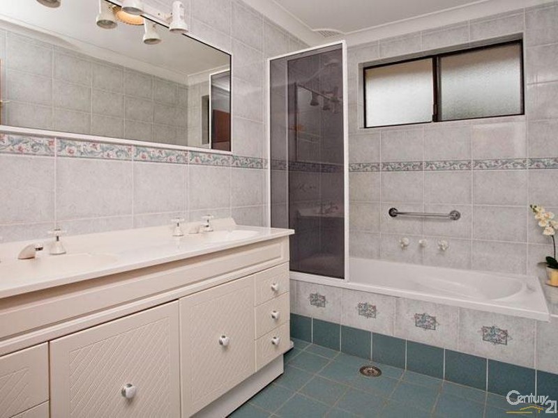 26 Roath Place, Prospect NSW 2148