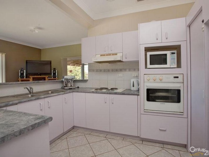 16 Moncrieff Road, Lalor Park NSW 2147