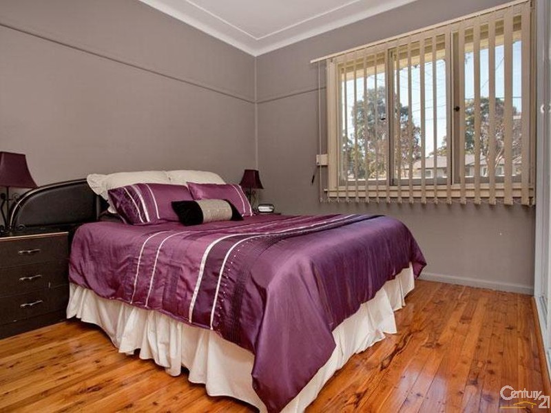 16 Moncrieff Road, Lalor Park NSW 2147