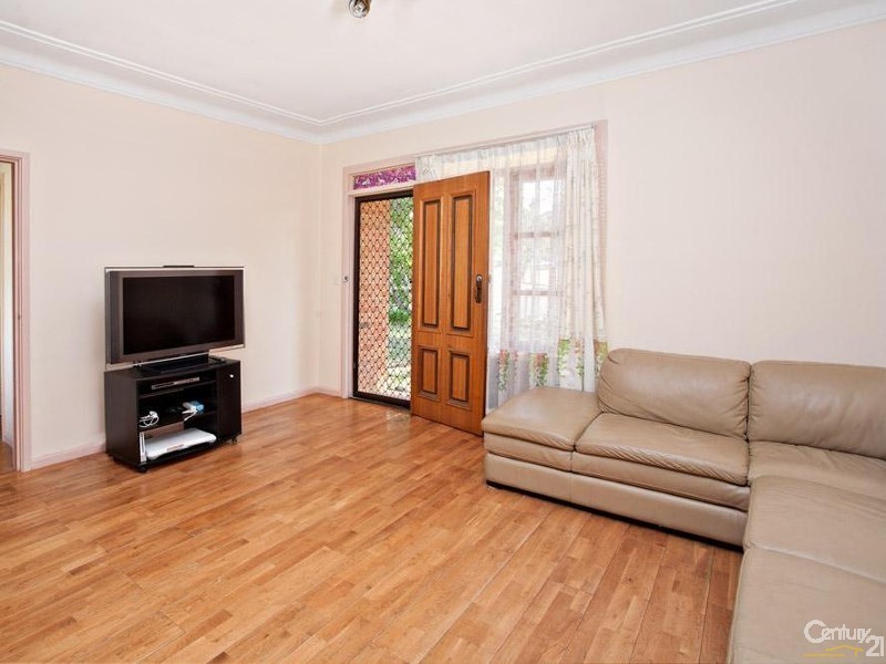 25 Blaxland Street, Lalor Park NSW 2147