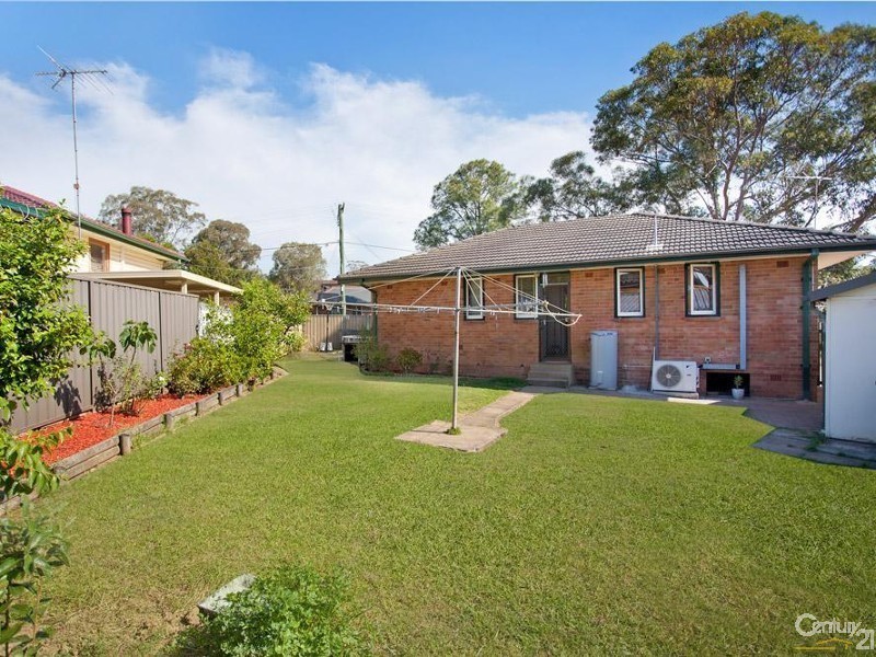25 Blaxland Street, Lalor Park NSW 2147