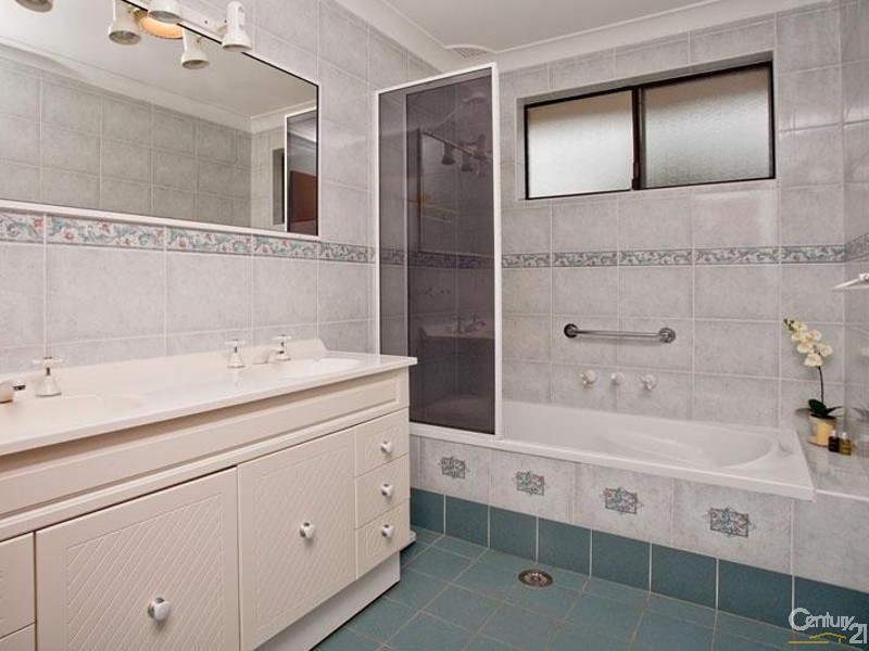 26 Roath Place, Prospect NSW 2148