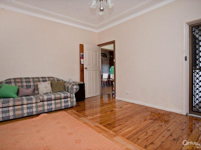 19 Orlando Crescent, Seven Hills NSW 2147