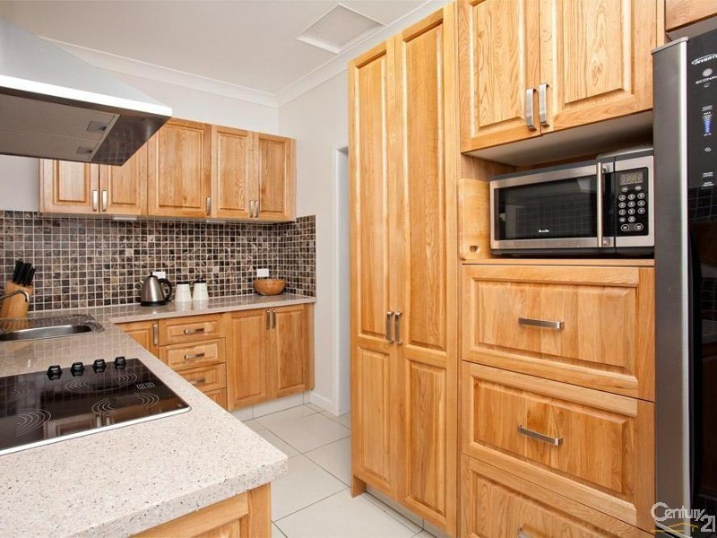 39 Haynes Avenue, Seven Hills NSW 2147