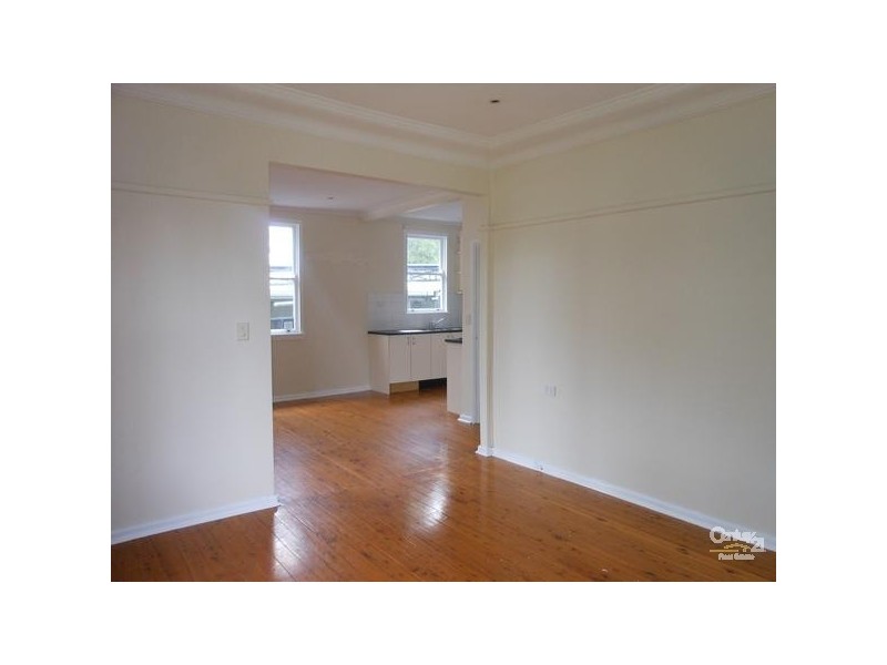 8 Mamie Avenue, Seven Hills NSW 2147