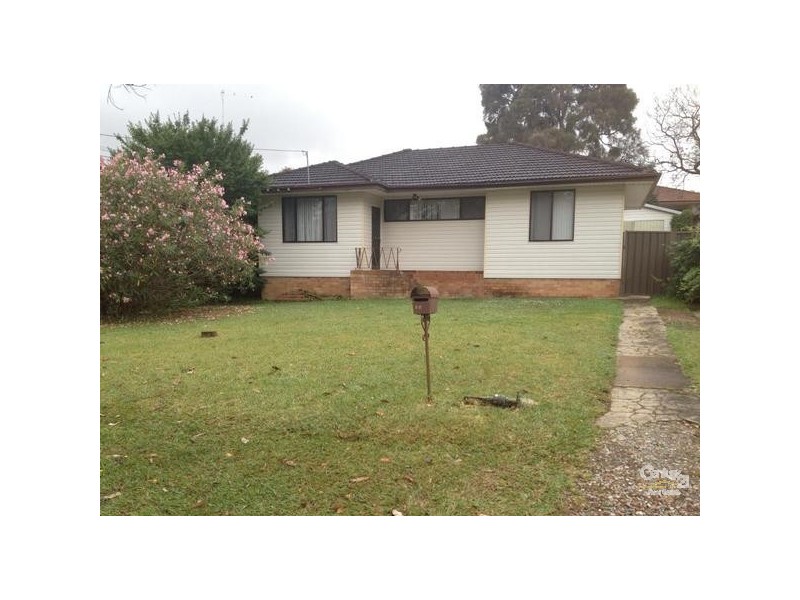 17 Blaxland Street, Lalor Park NSW 2147