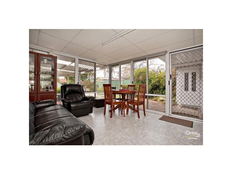 3 Vezey Pl, Blacktown NSW 2148