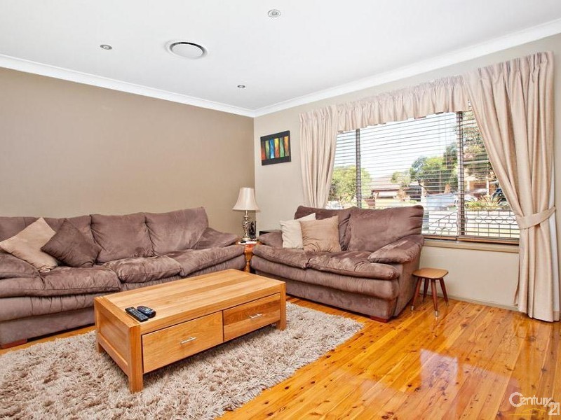 16 Mitumba Road, Seven Hills NSW 2147