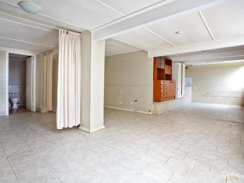 2 Judith Avenue, Seven Hills NSW 2147