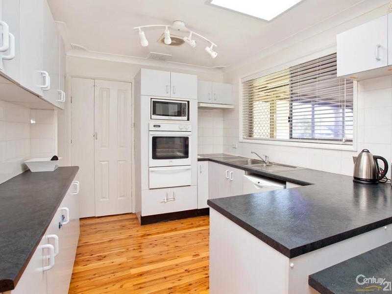 7 Zambesi Road, Seven Hills NSW 2147