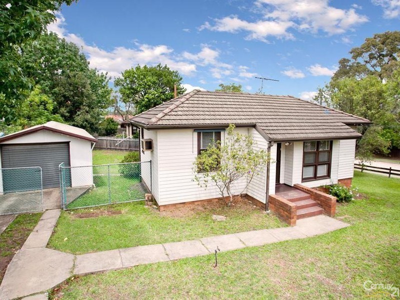 146  Lucas Road, Seven Hills NSW 2147