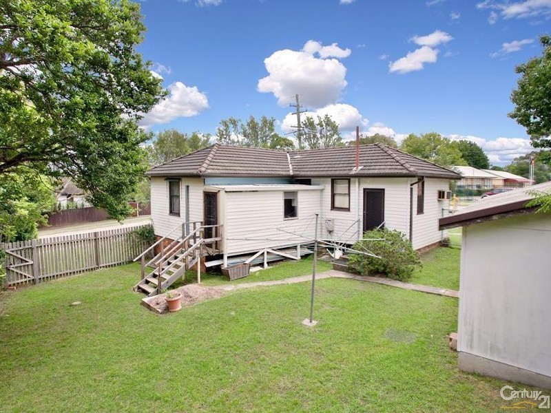 146  Lucas Road, Seven Hills NSW 2147