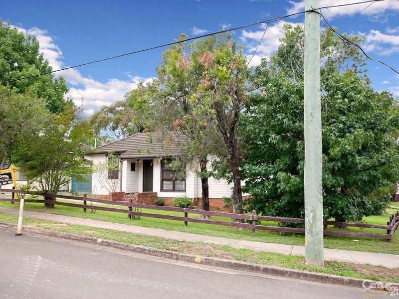 146  Lucas Road, Seven Hills NSW 2147