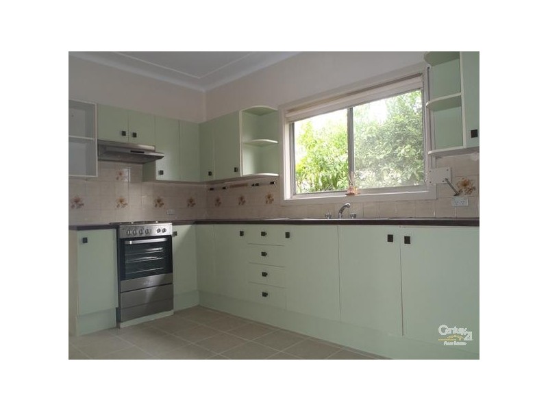 12 Endeavour Street, Seven Hills NSW 2147