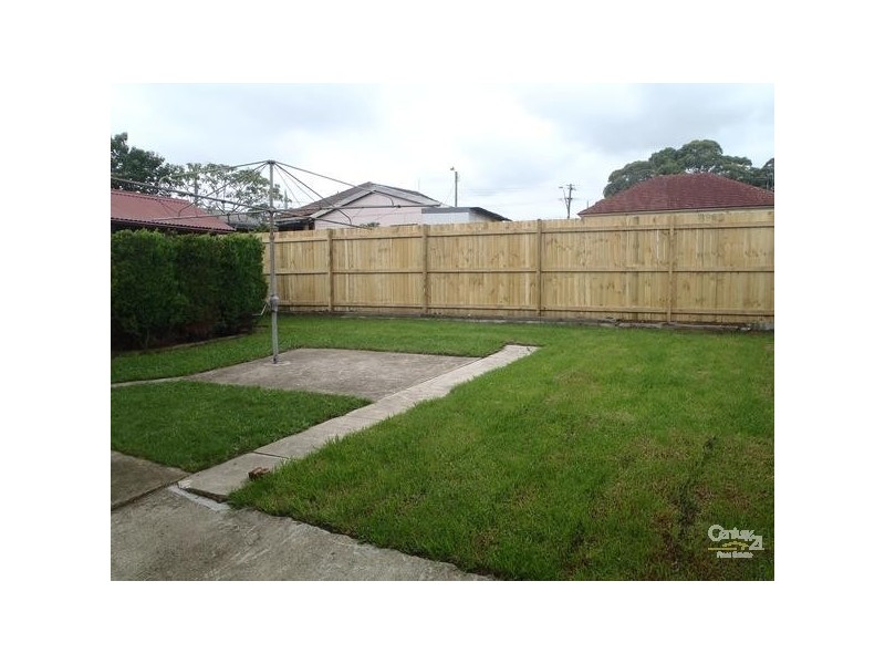 12 Endeavour Street, Seven Hills NSW 2147