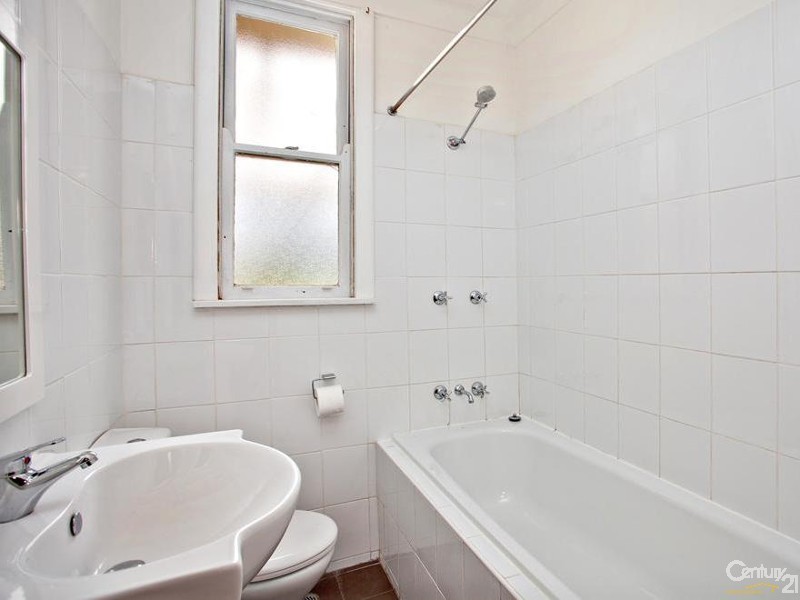 104 Barbara Blvde, Seven Hills NSW 2147