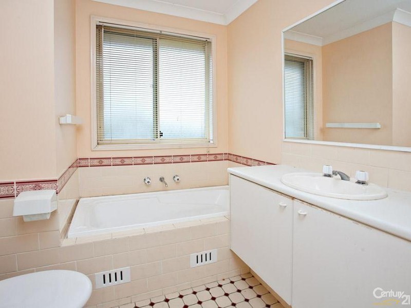 10/12 Bogan Place, Seven Hills NSW 2147