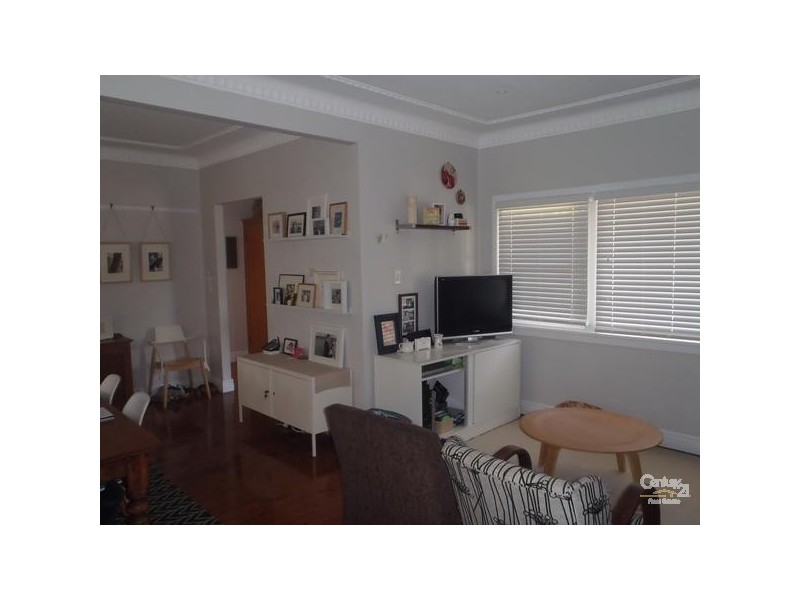 102 Lucas Road, Seven Hills NSW 2147