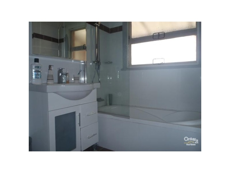 2 Wycombe Street, Doonside NSW 2767