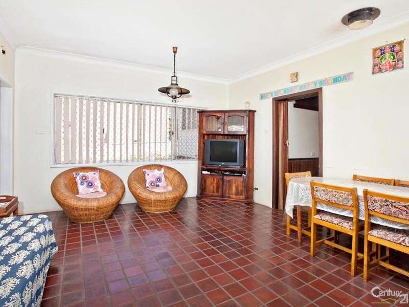 61 Seven Hills Road South, Seven Hills NSW 2147