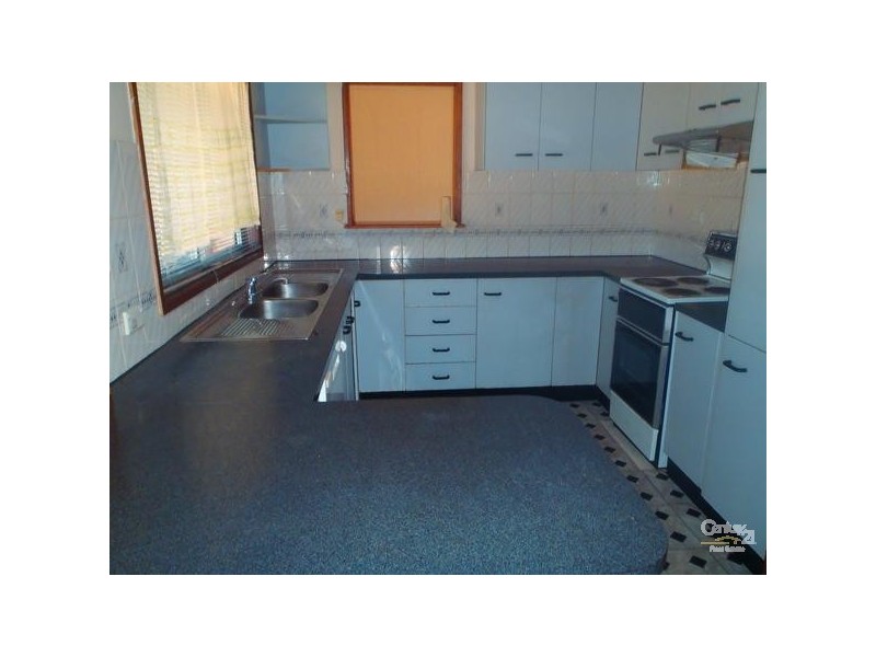 8 Collins Street, Seven Hills NSW 2147