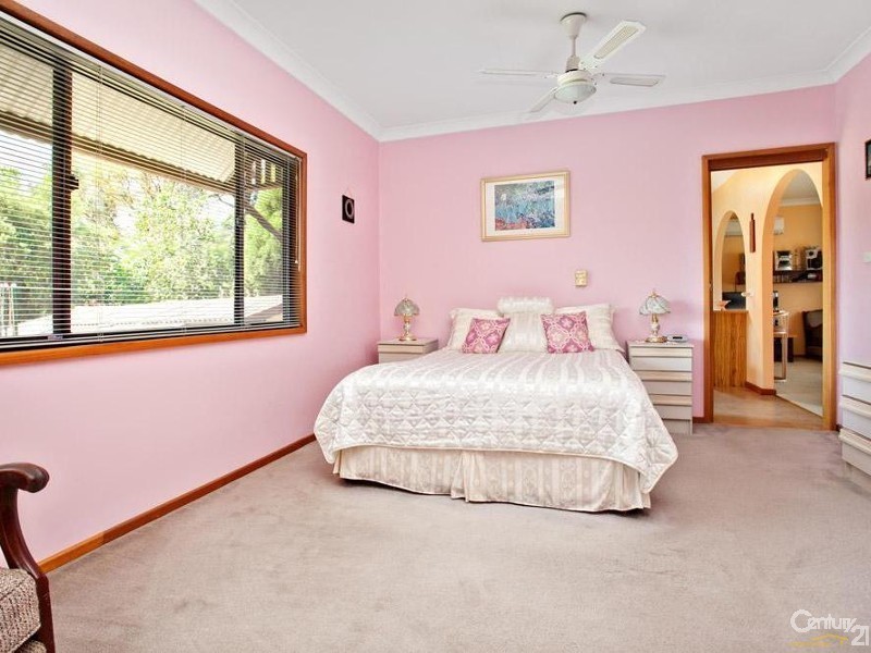 37 Endeavour Street, Seven Hills NSW 2147