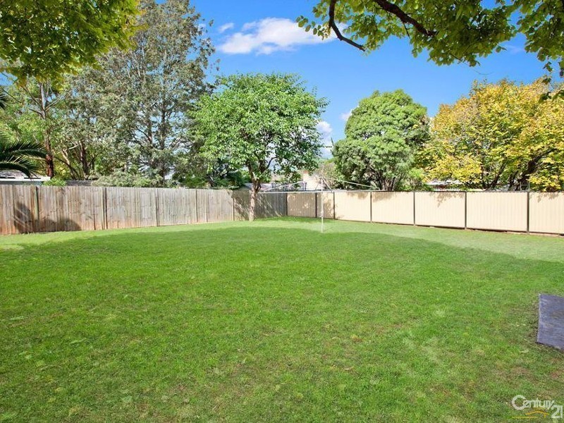 15 Nowland Street, Seven Hills NSW 2147