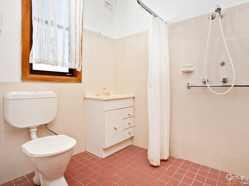 1 Faye Street, Seven Hills NSW 2147