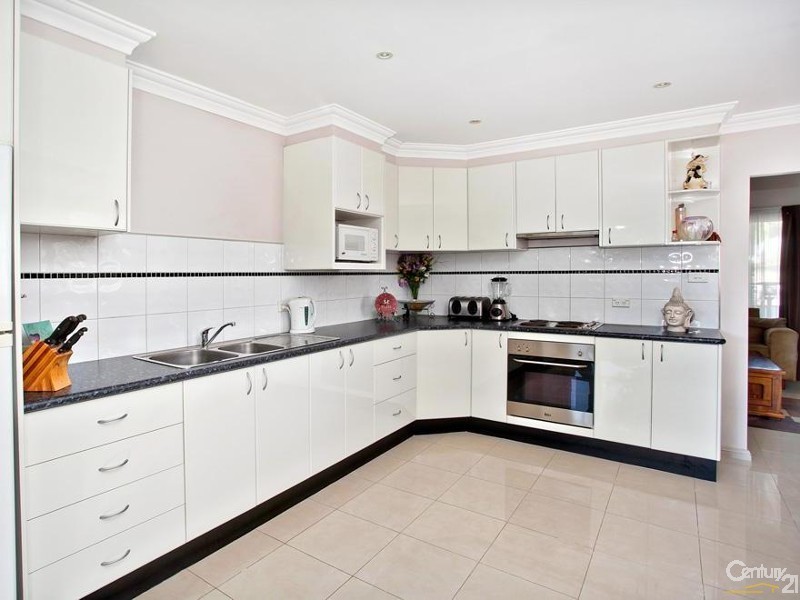 21 Thomas Kelly Crescent, Lalor Park NSW 2147