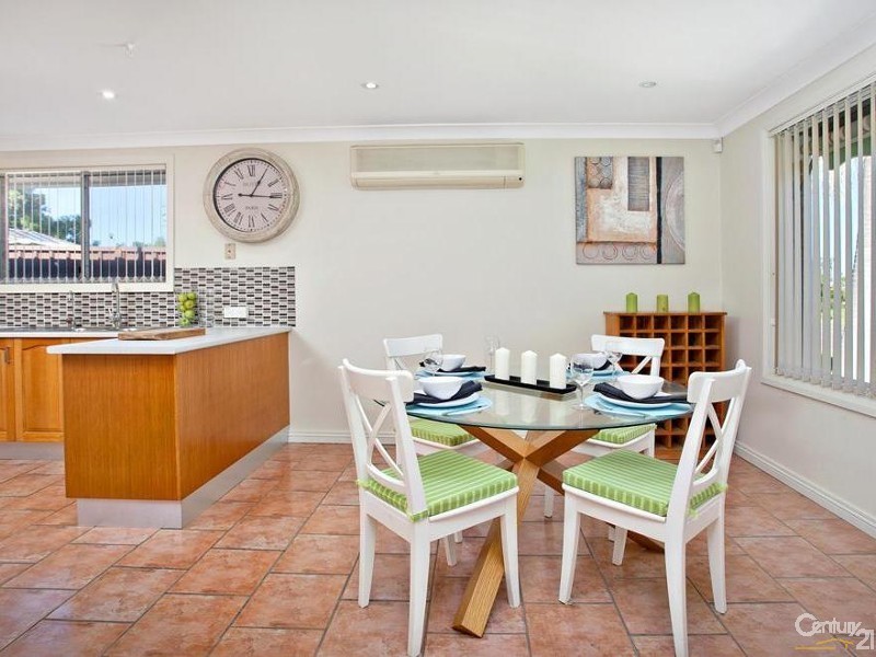 128 St Clair Avenue, St Clair NSW 2759