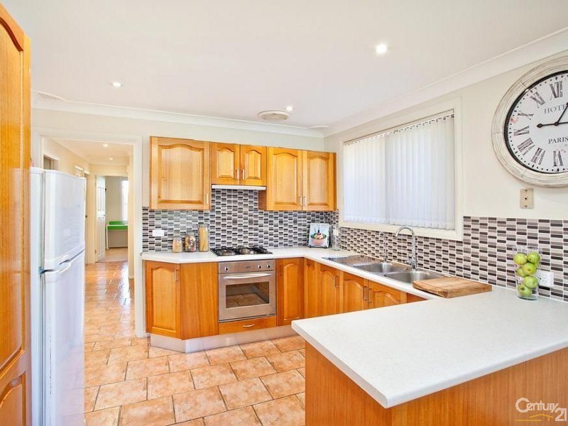 128 St Clair Avenue, St Clair NSW 2759