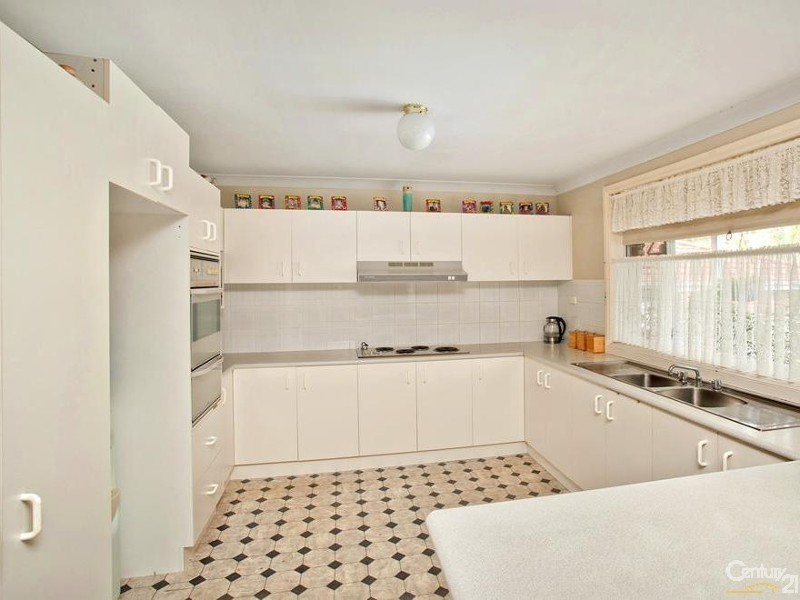 18 Bristol Circuit, Blacktown NSW 2148