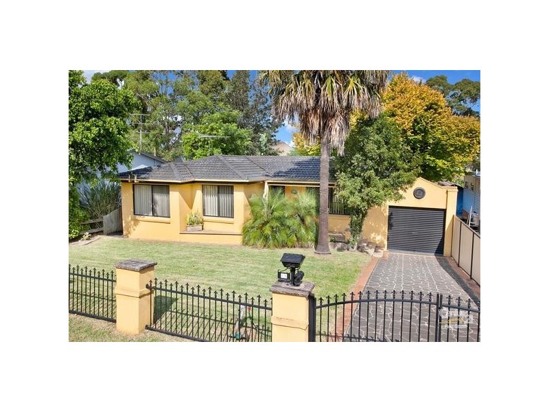 15 Nowland Street, Seven Hills NSW 2147