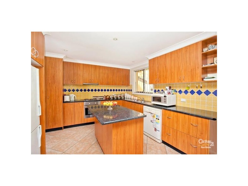 15 Nowland Street, Seven Hills NSW 2147