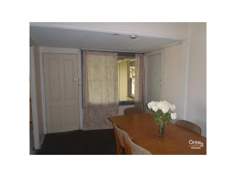 24 Pioneer Street, Seven Hills NSW 2147