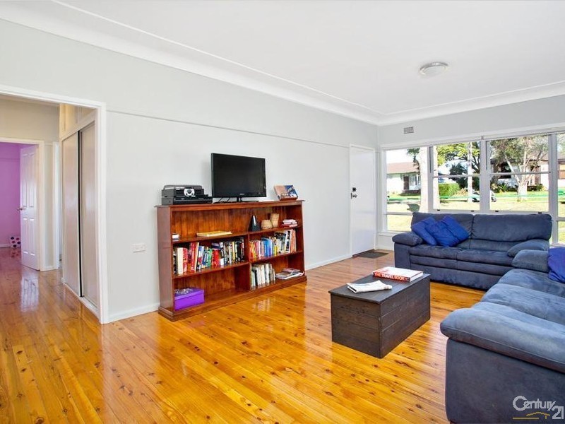 7 Thomas Kelly Crescent, Lalor Park NSW 2147