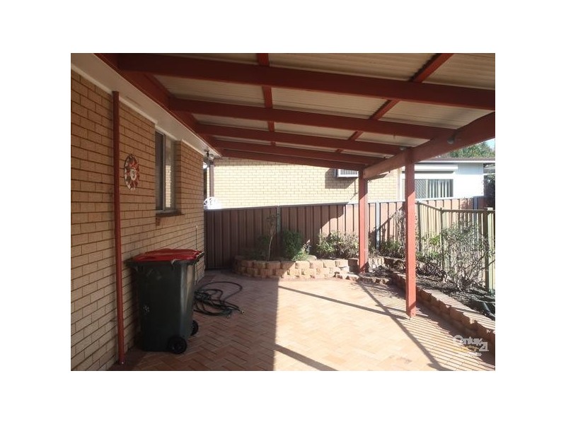 4 Abercrombie Ave, Seven Hills NSW 2147