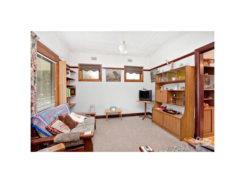 1 Fuller Street, Seven Hills NSW 2147