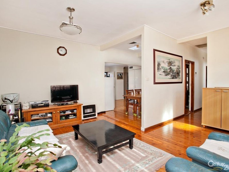 42 Endeavour Street, Seven Hills NSW 2147