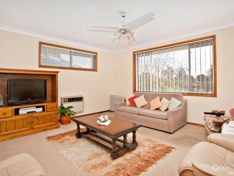 2 Danny Road, Lalor Park NSW 2147