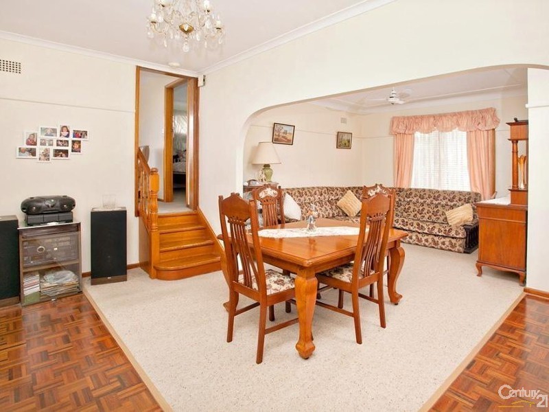 2 Danny Road, Lalor Park NSW 2147