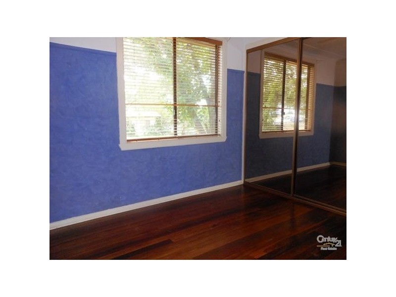 20 Noakes Parade, Seven Hills NSW 2147