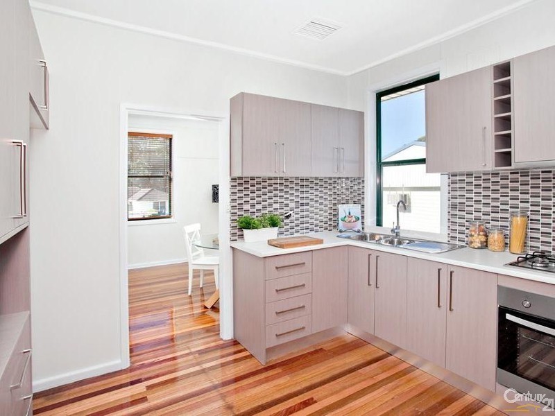 10 Lawson Street, Lalor Park NSW 2147